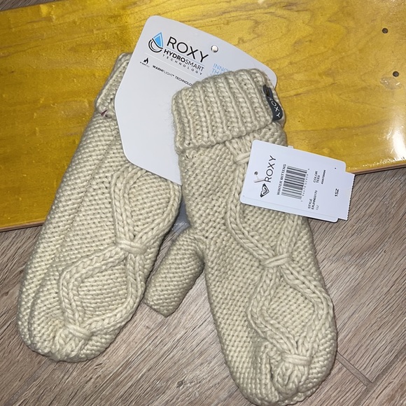 ⛸ ROXY- winter bundle set- Winterens Knitted Mittens, crew socks and head warmer - Picture 5 of 11